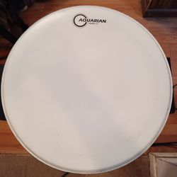 AQUARIAN#16"{super-2}white frosted drum head