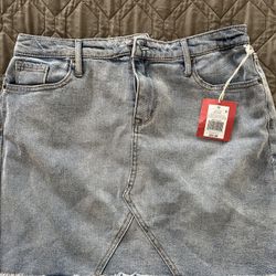 Woman’s Skirt New With Tags