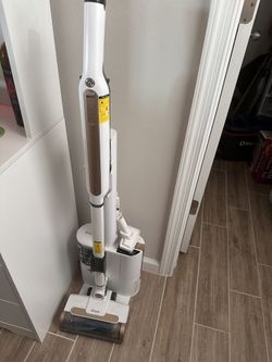 Shark® Wandvac Self-Empty System Pet Lightweight Cordless Vacuum with HEPA Self-Emptying Base