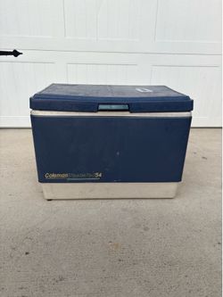 Vintage Coleman Vintage 54-Quart Steel Belted Cooler