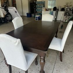 Kitchen Table 