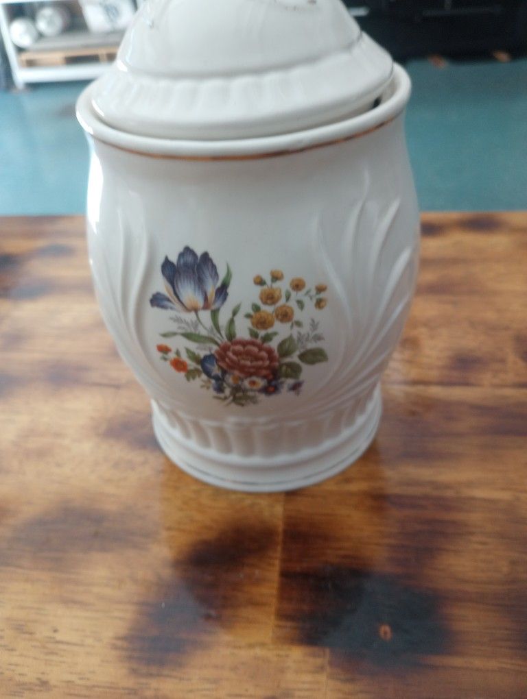 Vintage Sadler England Ginger Jar