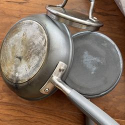 HALF-PRICED  To Sell Before Move!! Anolon Pot & Saucepan, Ceramic Pot/pans, IKEA TWIN duvet cover & 3 lightweight Inserts 