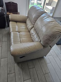 Used Comfy Love Seat Recliner