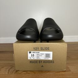 Yeezy slides "Onyx" (New), Brand new in box, size 10 us men, Color Onyx