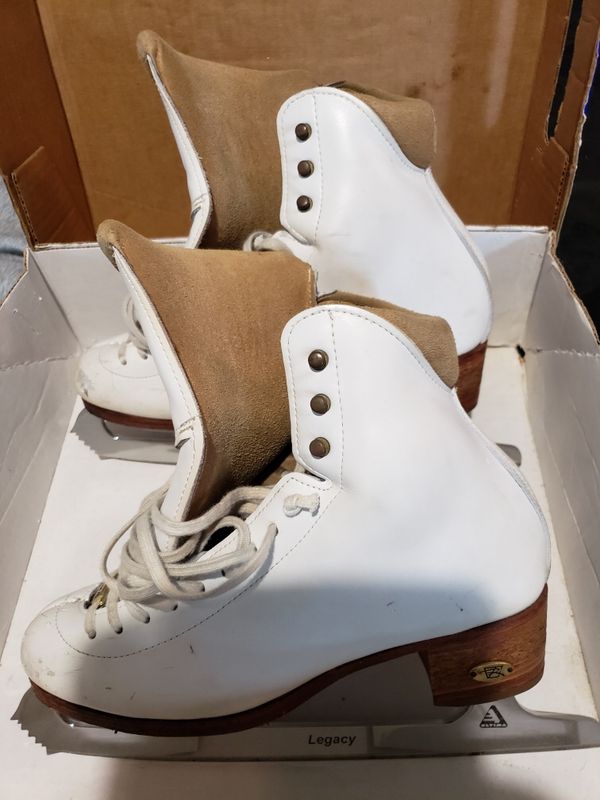 Ice Skates For Sale >> Ice Skates For Sale In Allentown Pa Offerup Ice Skates For Sale >> Ice Skates For Sale In Allentown Pa Offerup