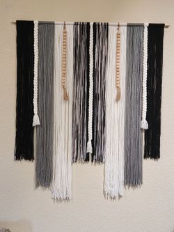 Yarn Wall Decoration