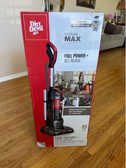 Enduramax Dirt Devil bagless Vacuum