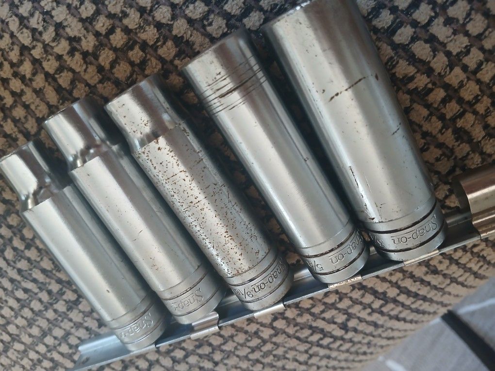 SNAP ON Socket Set