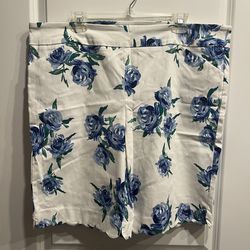Coral Bay Women’s Blue Rose Floral Print Spring Summer Bermuda Shorts Size 20W. 