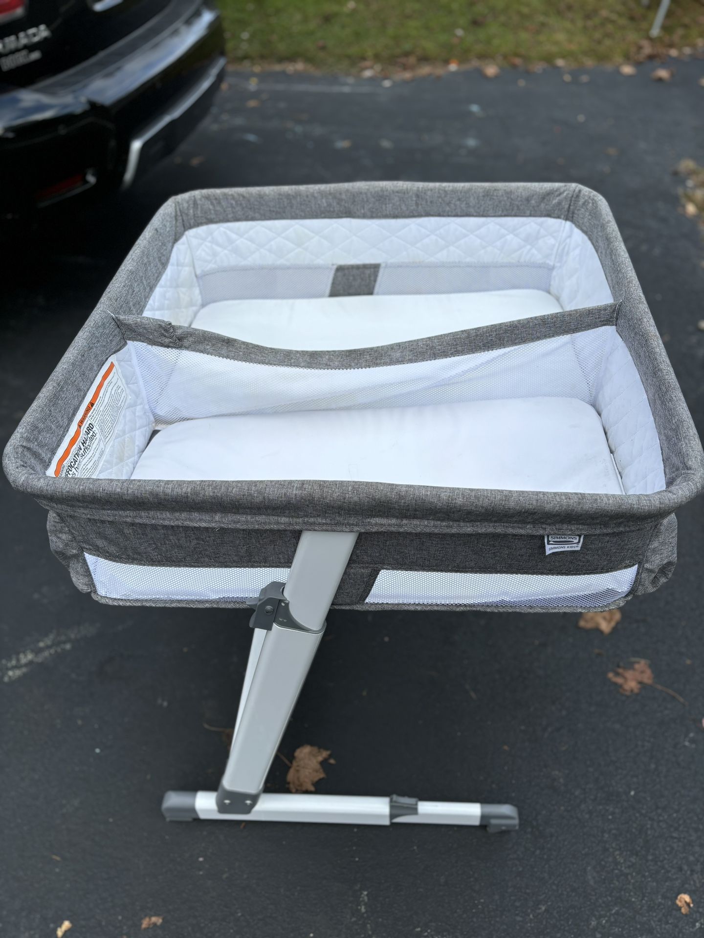 Simmons Twin Bassinet