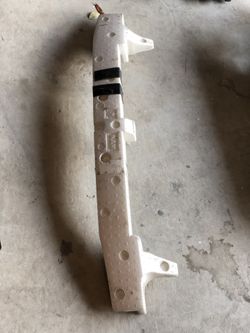 Infiniti G37 G35 Sedan Bumper Support