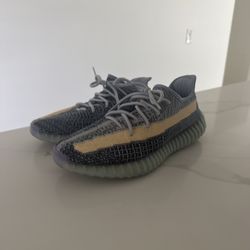 Yeezy Boost 350 V2 Ash Blue 