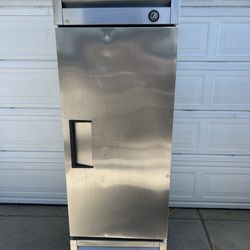 True commercial refrigerator