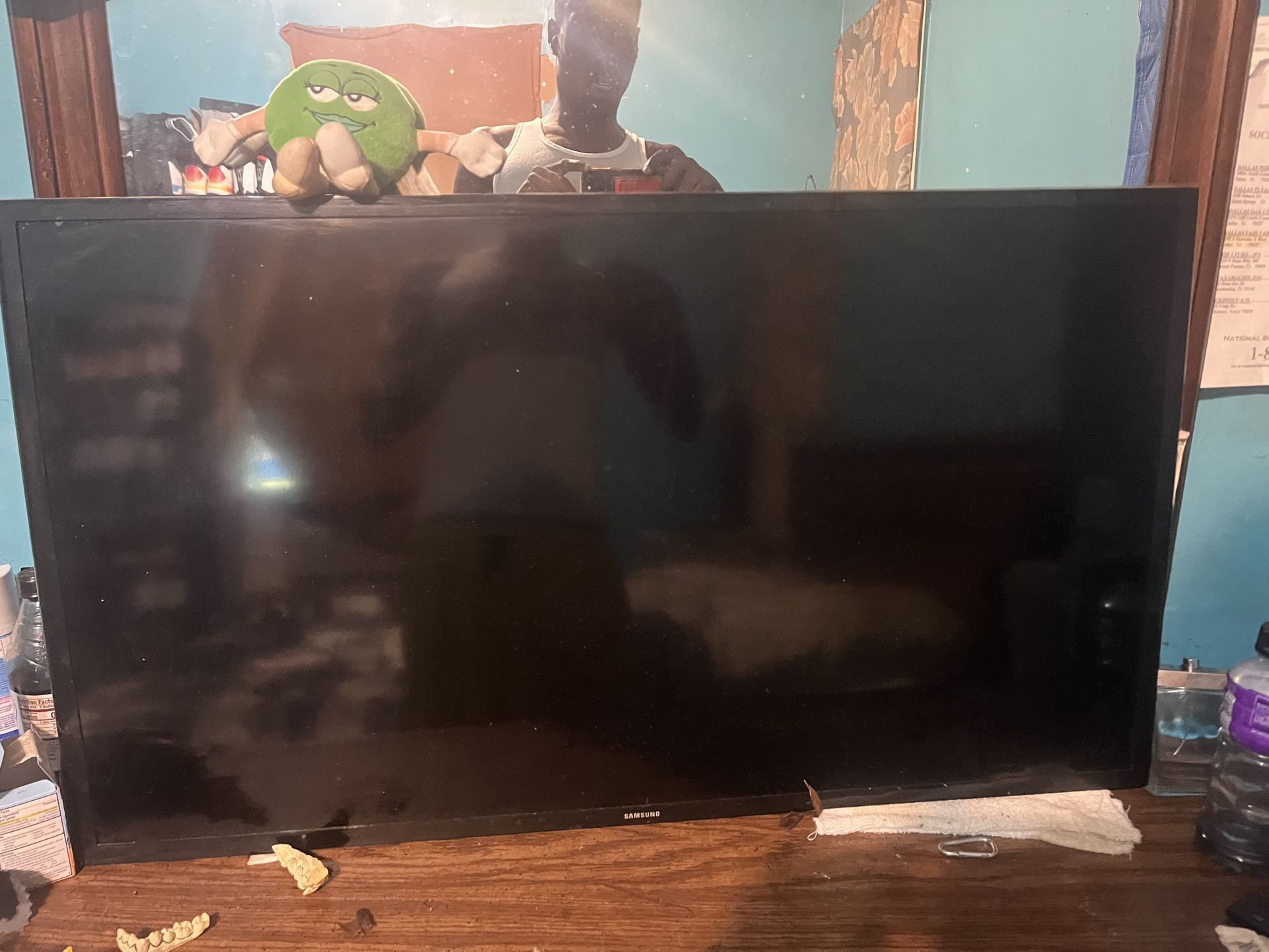 40 inch Samsung Smart Tv