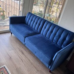 Blue Velvet futon 
