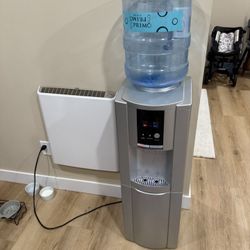 Goldmaster floor water cooler