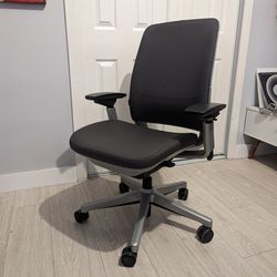 Steelcase Amia Office Chair Graphite (Retails For 1k)