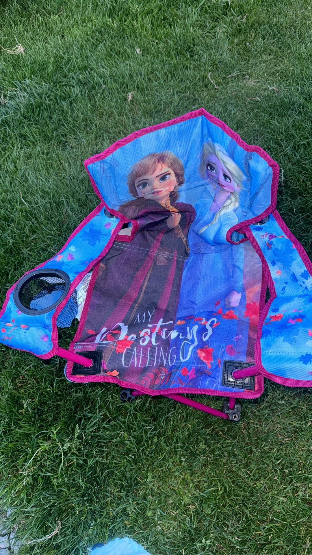 Frozen Kids Folding Chair Like New!