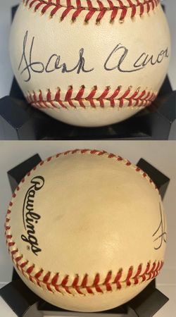 Hank Aaron Braves Signed Baseball 🔥