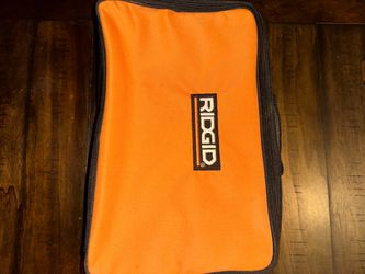 RIDGID Soft-Sided Zippered Tool Storage Bag (Medium)