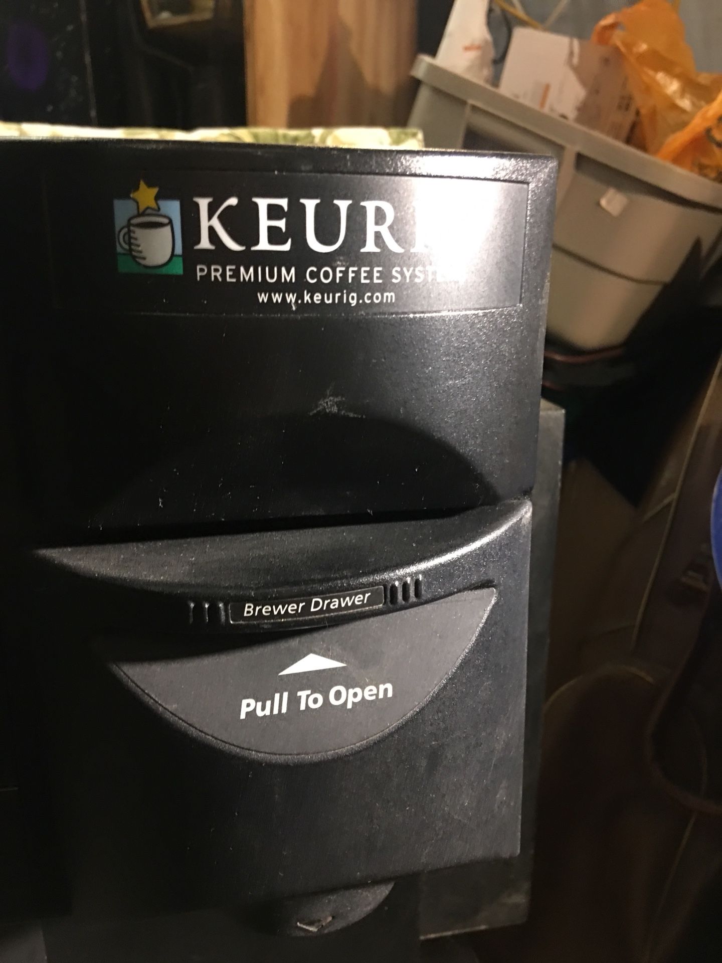 Commercial Keurig Vending Coin Operated Coffee Maker for Sale in