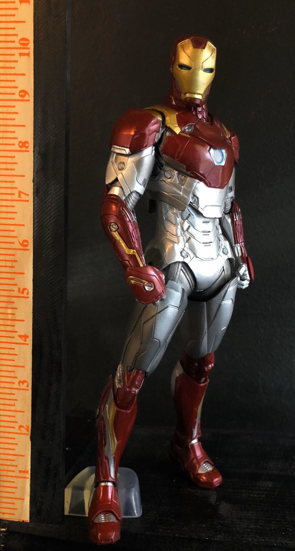 Ironman 🔥 avengers statue figure collectibles