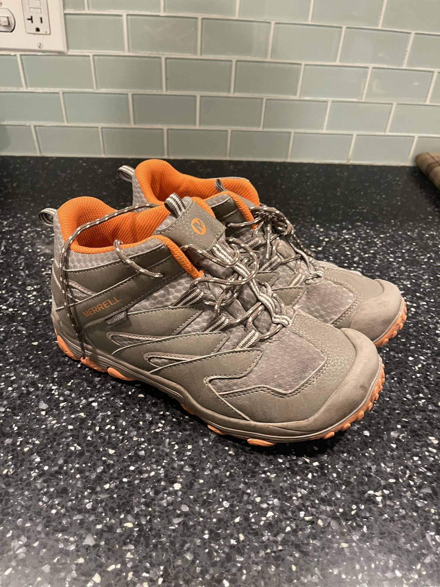 Merrill Unisex-Child Chameleon Hiking Boot-waterproof
