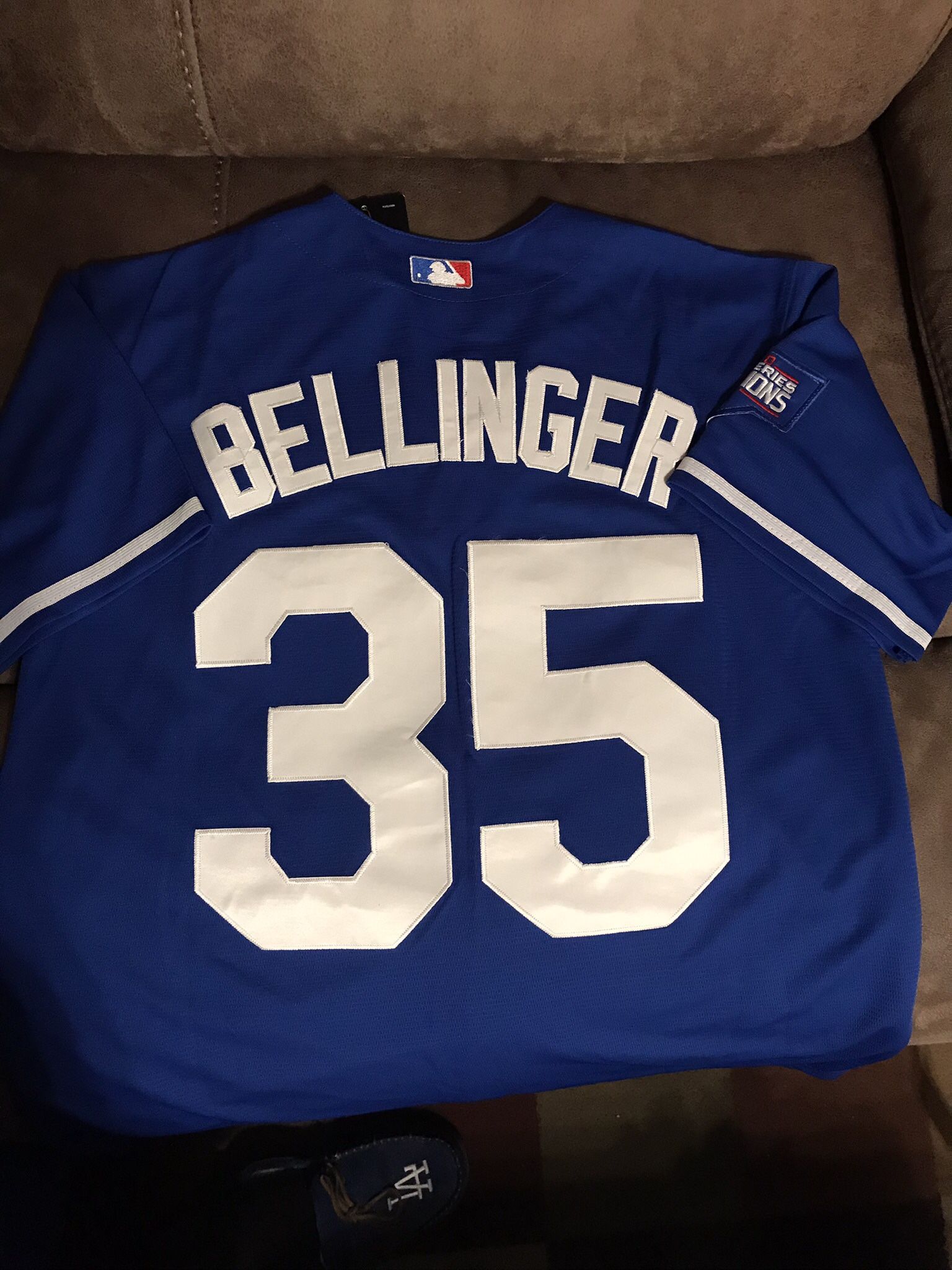 Dodgers Cody Bellinger jersey for Sale in Ontario, CA - OfferUp