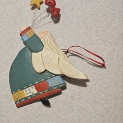 VTG FOLK ART MIDWEST FLYING QUILT ANGEL ORNAMENT  DECOR 5"