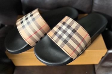 Burberry slides