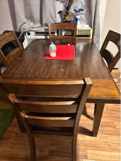Comedor 4 sillas