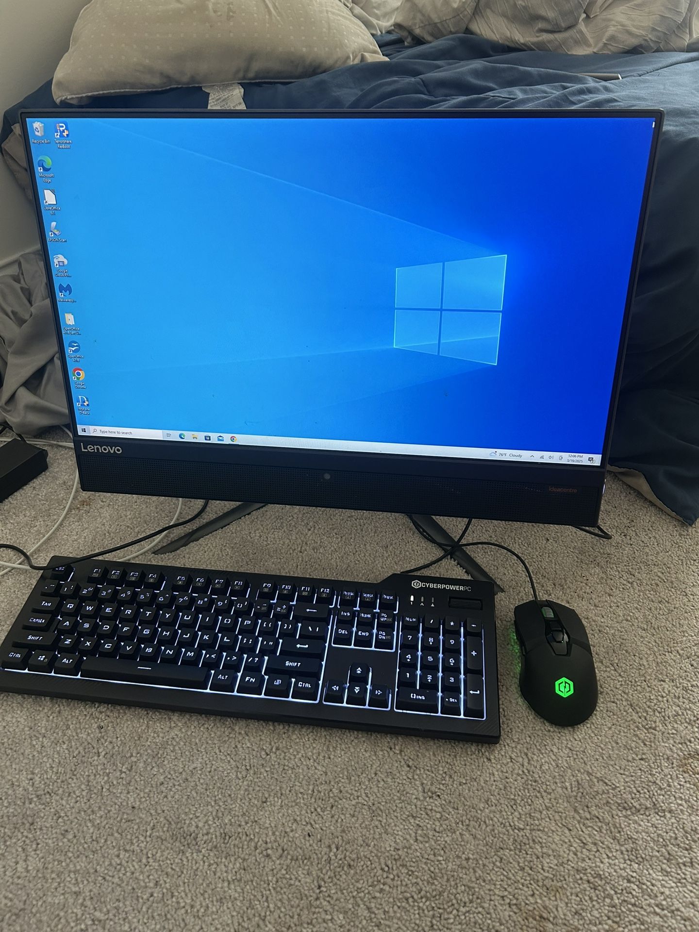Computer All In One (Touch Screen )