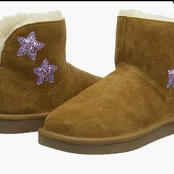 koola burra uggs boots size 2,3,4 available