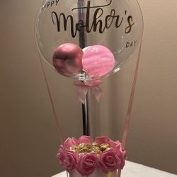 Mother’s Day Arrangement