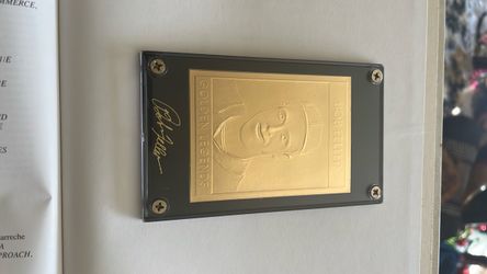 Gold ⚾️ Baseball Card +Case
