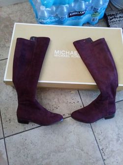 Michael kors size 6M women boots
