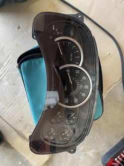 Cadillac Cluster GM…