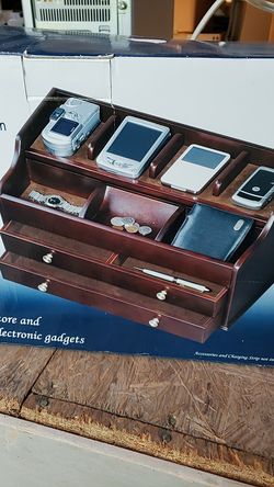 Home point men's valet and charging system