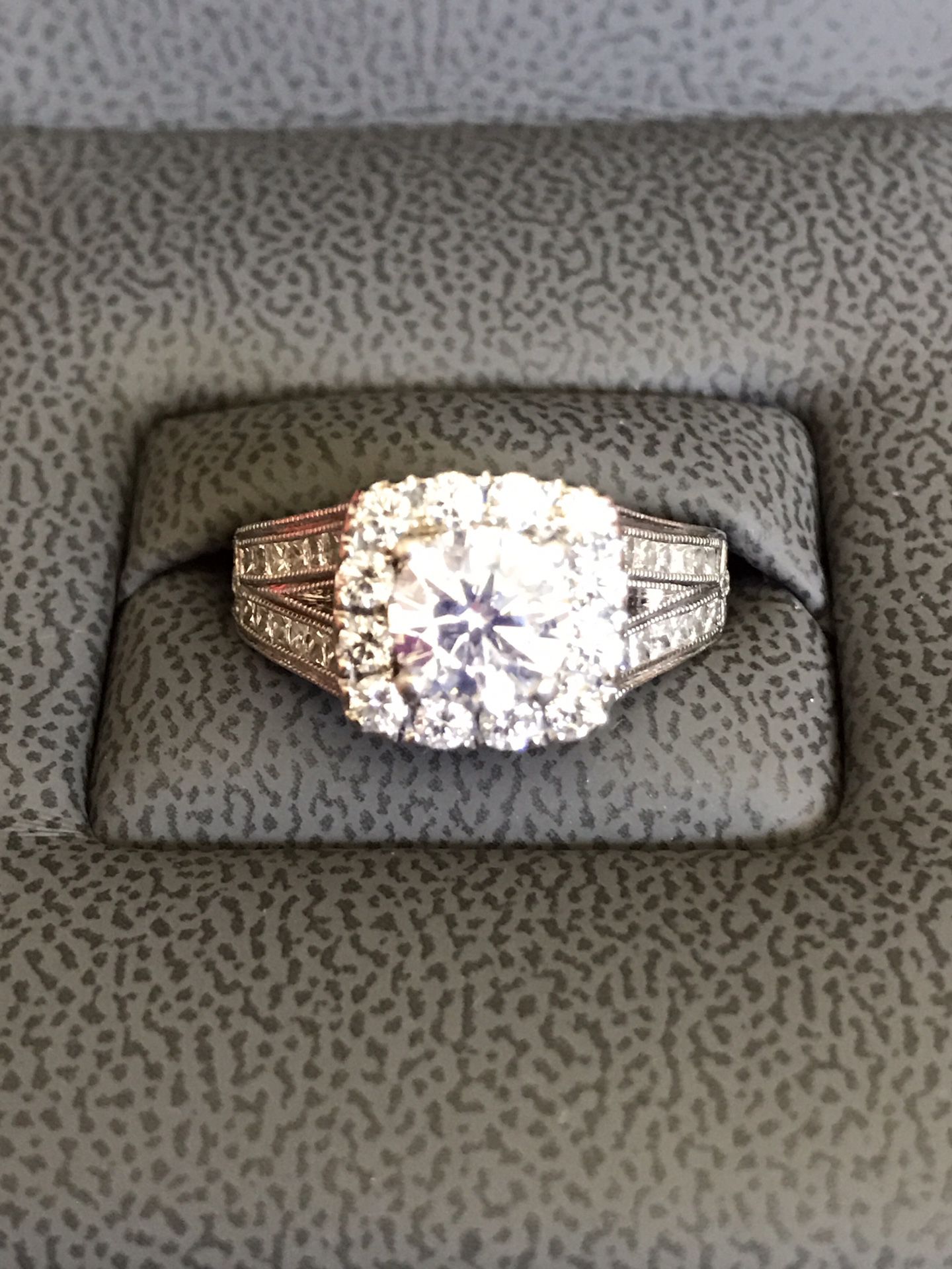 REDUCED 14K White Gold Engagement Ring Size 7