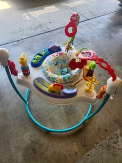 Baby bouncer