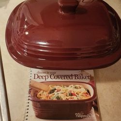 Pampered Chef Deep Covered Baker