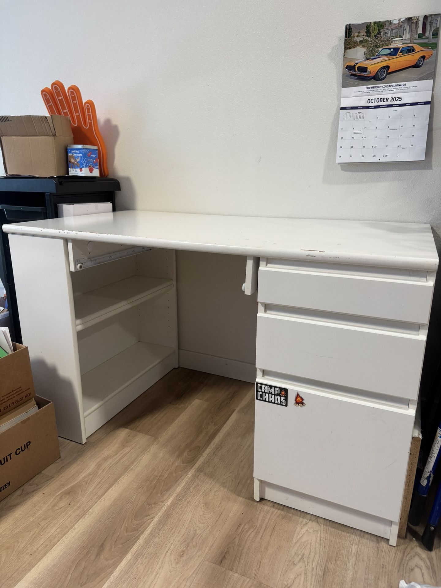 Free Desk