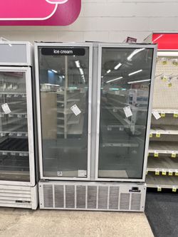 TOP QUALITY COMMERCIAL COOLER AND FREEZERS