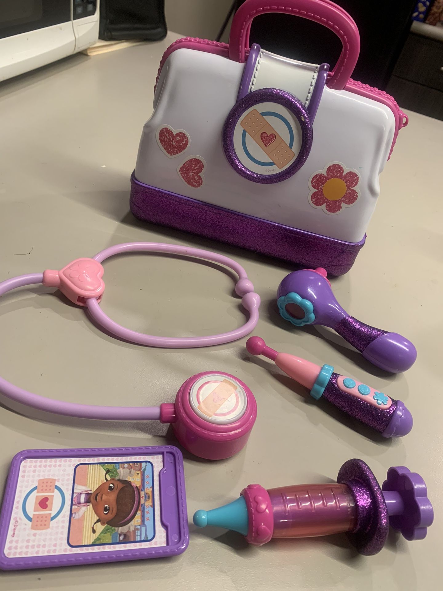 Doc mcstuffins doctor Bag With Accessories