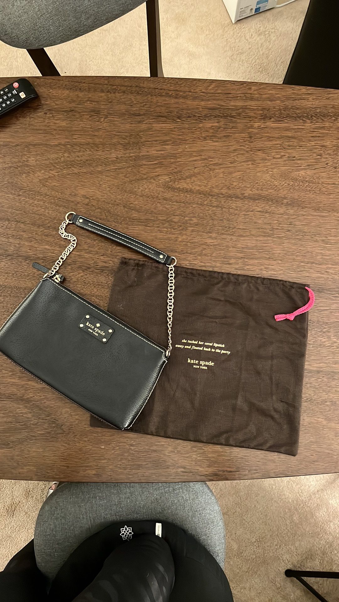 Kate Spade Black Purse With Gold Chain Handle for Sale in Marina Del Rey,  CA - OfferUp
