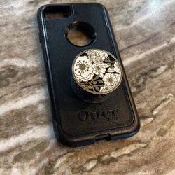 iPhone 8 Otter Box Case w/ Pop socket