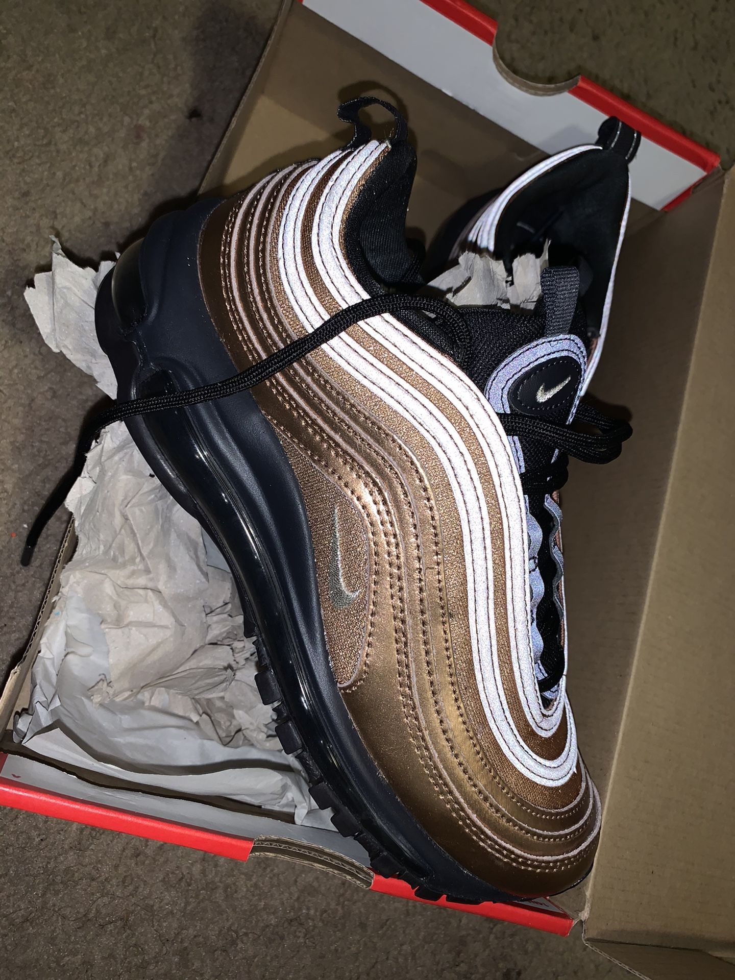 Gold Air Max size 7  Shoes