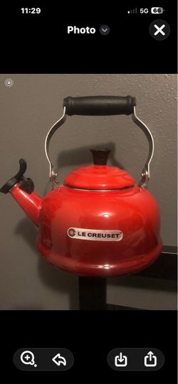 Le Creuset Enamel Whistling Tea Kettle Red
