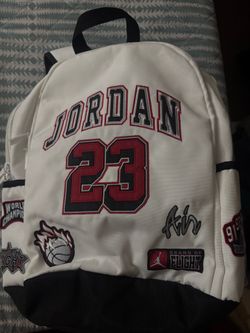 Jordan 23, white gym red